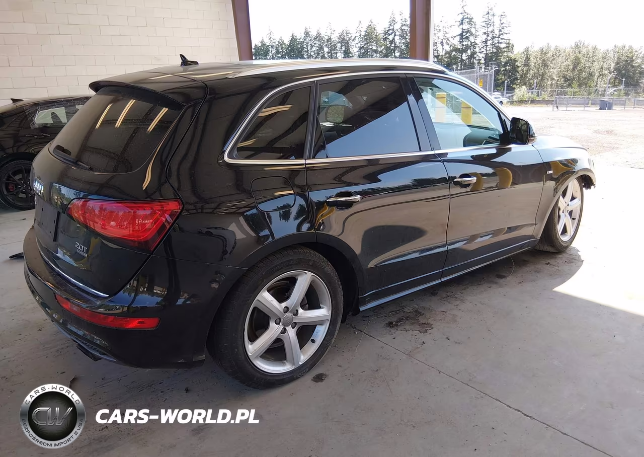 2017 Audi Q5 2.0T Premium VIN:WA1M2AFP0HA038043 - 4