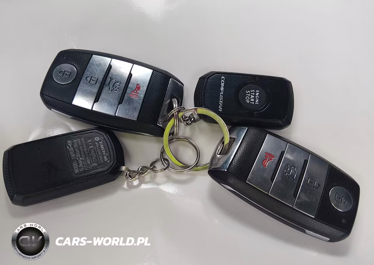 2020 Kia Sorento 3.3L Ex VIN:5XYPH4A57LG710097 - 11