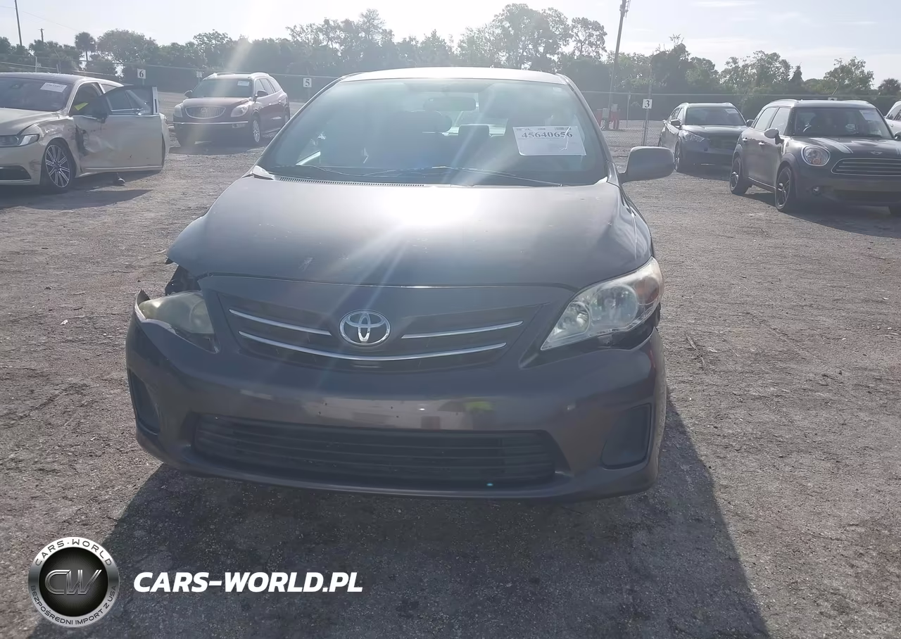 2013 Toyota Corolla Le VIN:5YFBU4EE2DP130480 - 11