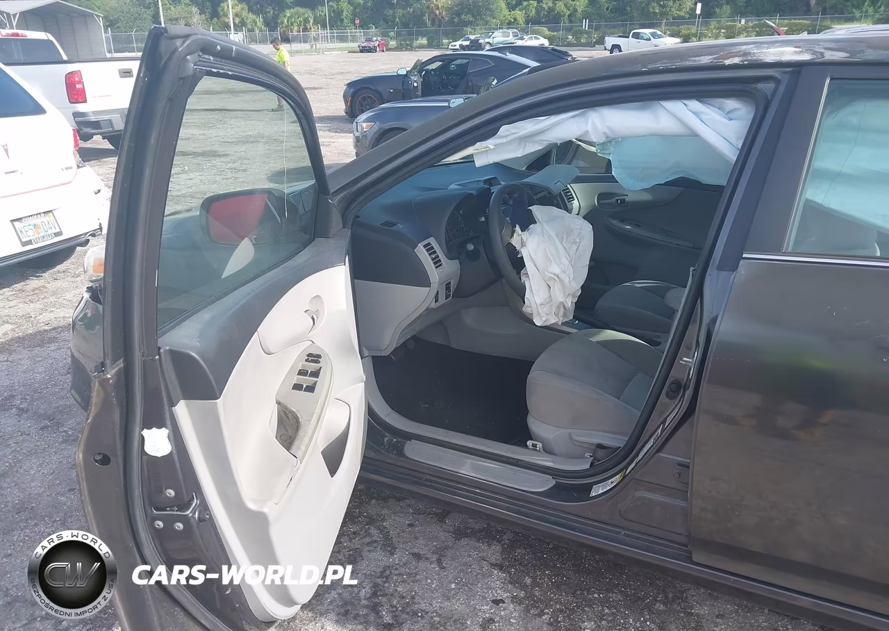 2013 Toyota Corolla Le VIN:5YFBU4EE2DP130480 - 5