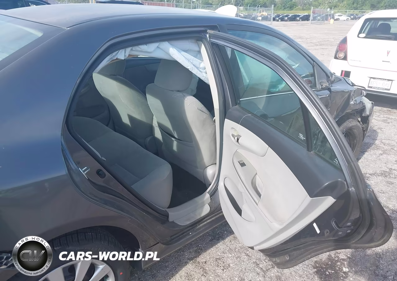 2013 Toyota Corolla Le VIN:5YFBU4EE2DP130480 - 8
