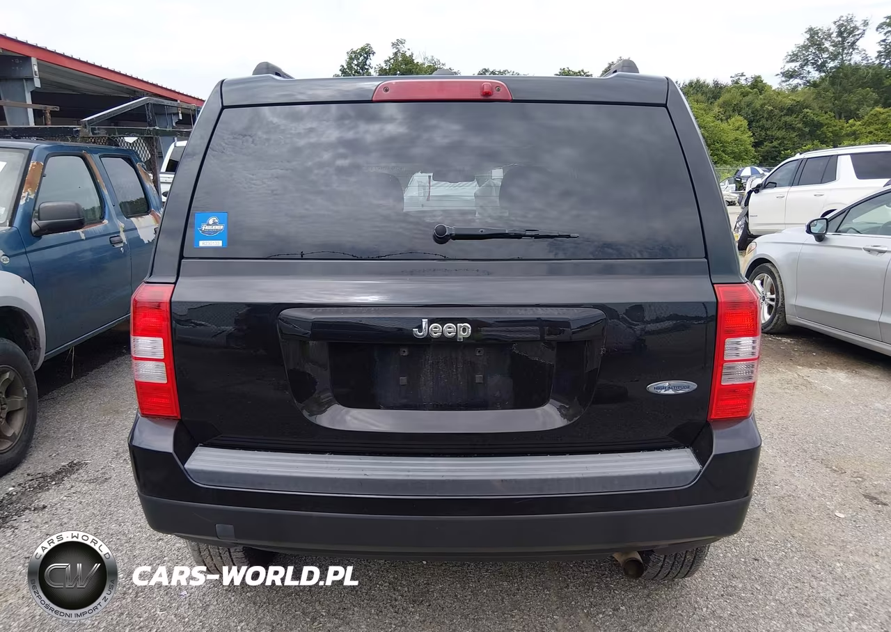 2015 Jeep Patriot High Altitude Edition VIN:1C4NJPFA8FD306263 - 16
