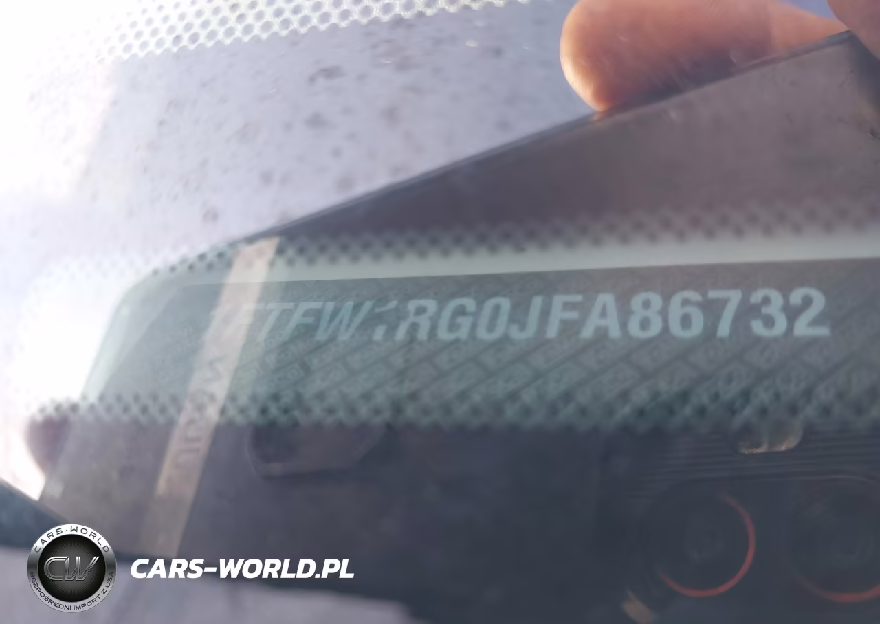 2018 Ford F-150 Raptor VIN:1FTFW1RG0JFA86732 - 17