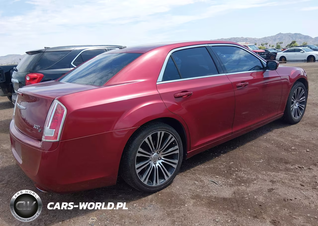 2012 Chrysler 300 S V6 VIN:2C3CCABG0CH140798 - 4