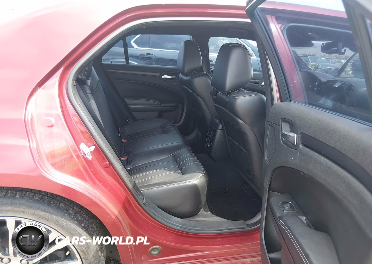 2012 Chrysler 300 S V6 VIN:2C3CCABG0CH140798 - 8