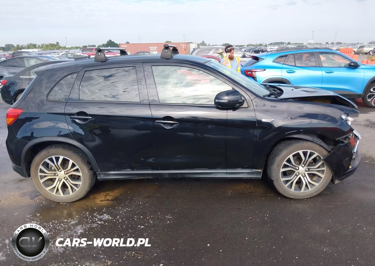 2017 Mitsubishi Outlander Sport 2.0 Le VIN:JA4AP3AU0HZ009771 - 13