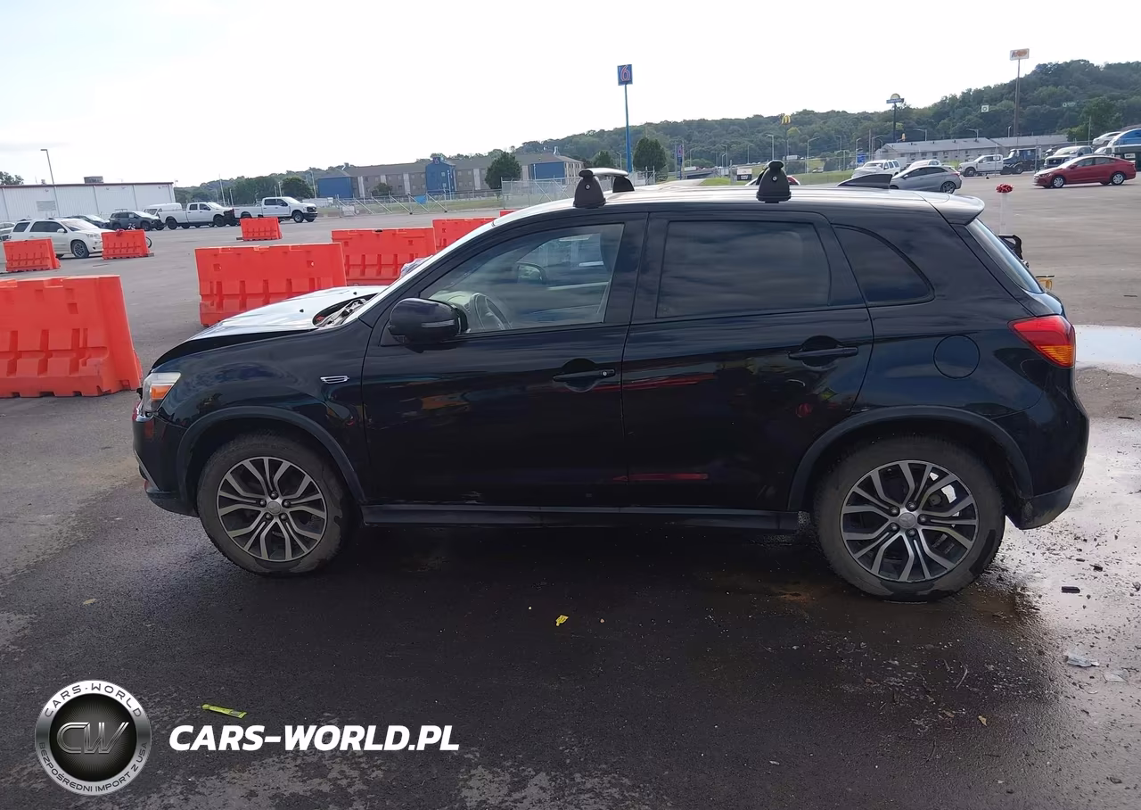 2017 Mitsubishi Outlander Sport 2.0 Le VIN:JA4AP3AU0HZ009771 - 14