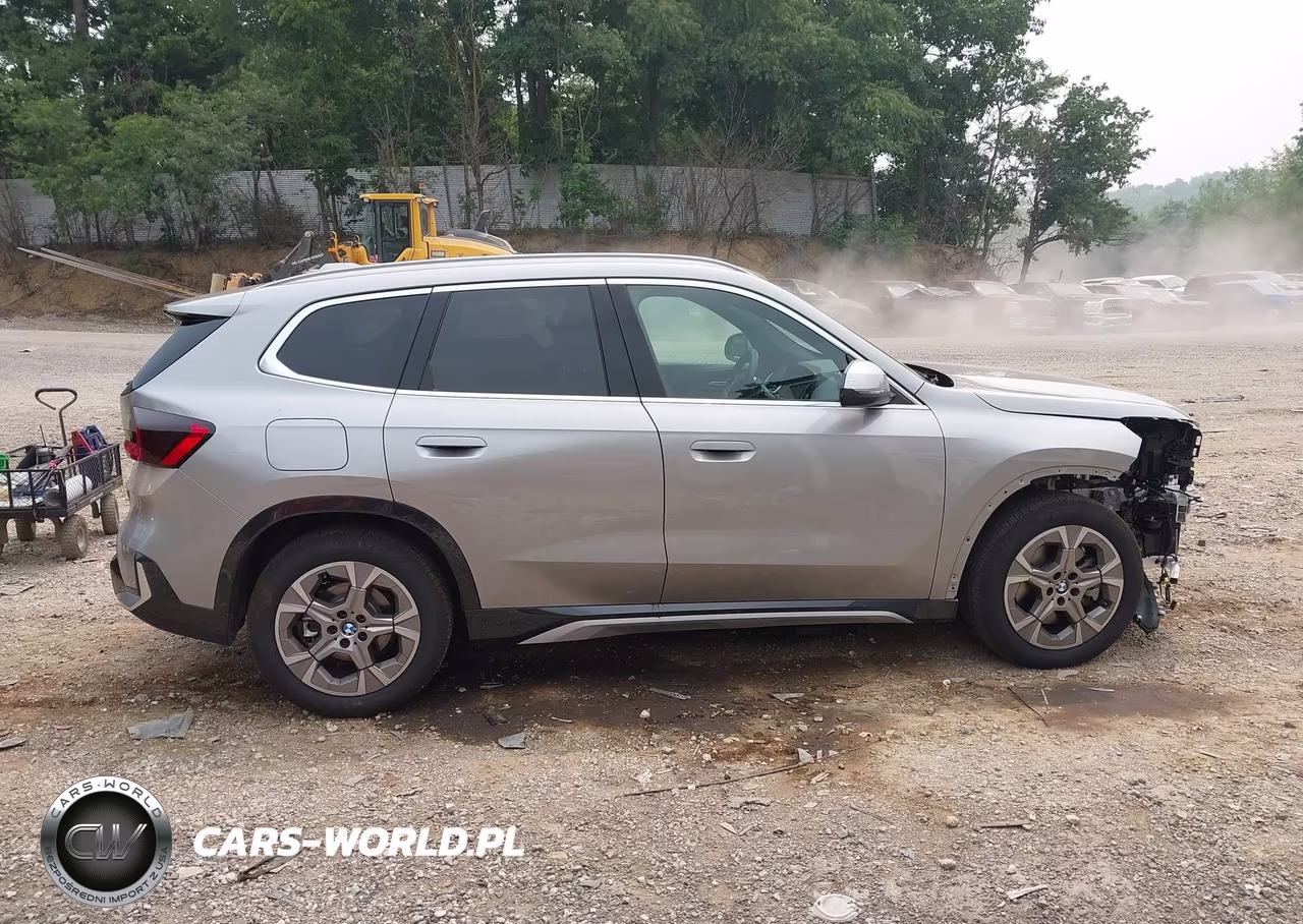 2026 BMW X1 xDrive28I VIN:WBX73EF03T5667116 - 13