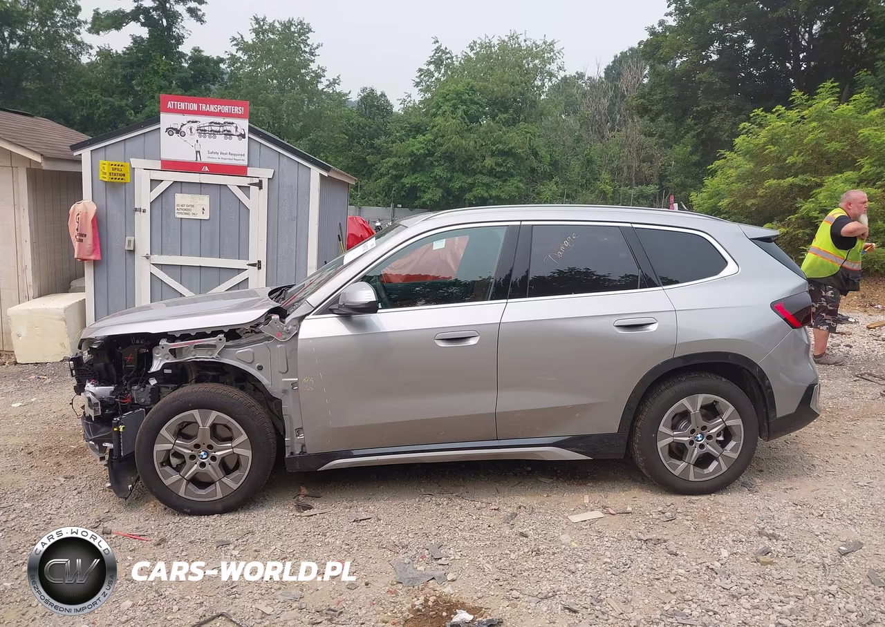 2026 BMW X1 xDrive28I VIN:WBX73EF03T5667116 - 14