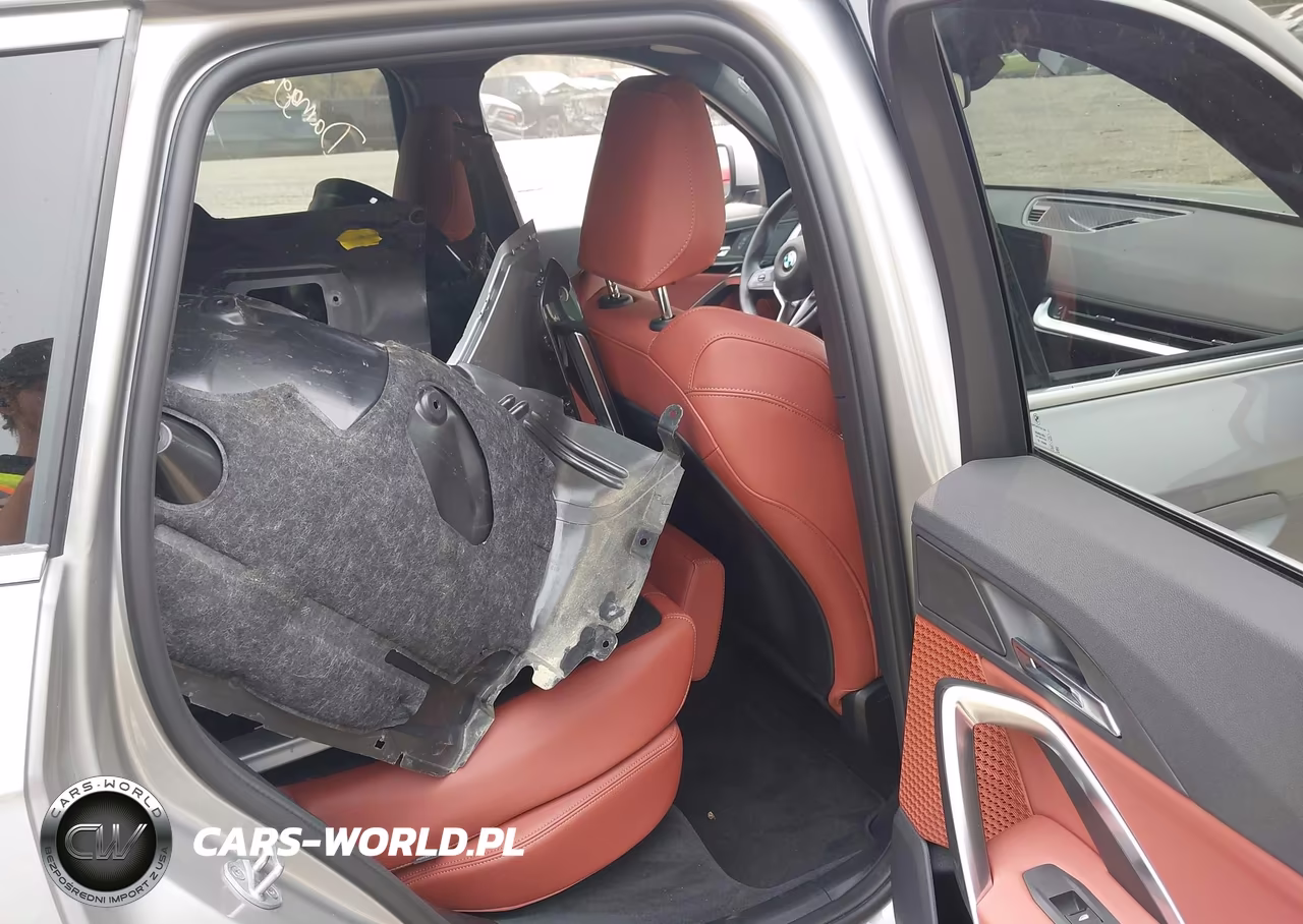 2026 BMW X1 xDrive28I VIN:WBX73EF03T5667116 - 8