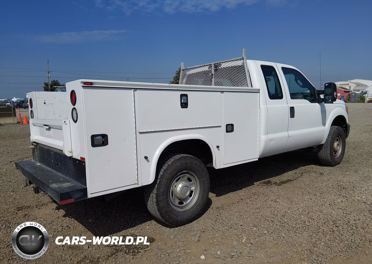 2016 Ford F-350 Xl VIN:1FD8X3B61GEC46663 - 4