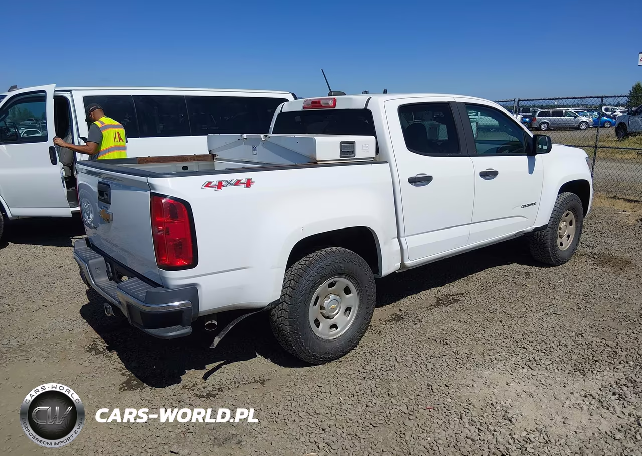 2018 Chevrolet Colorado Wt VIN:1GCGTBEN7J1103529 - 4