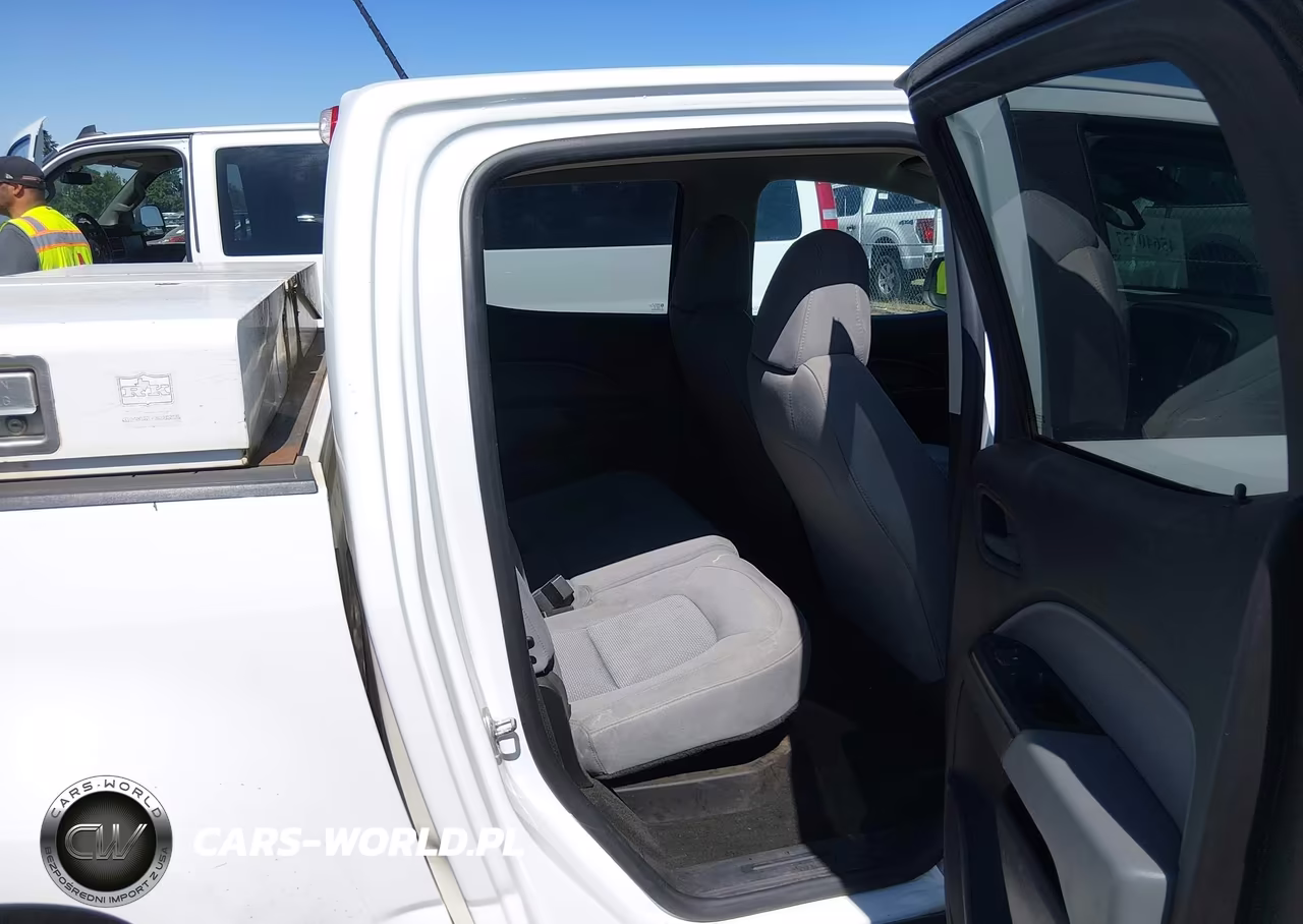2018 Chevrolet Colorado Wt VIN:1GCGTBEN7J1103529 - 8