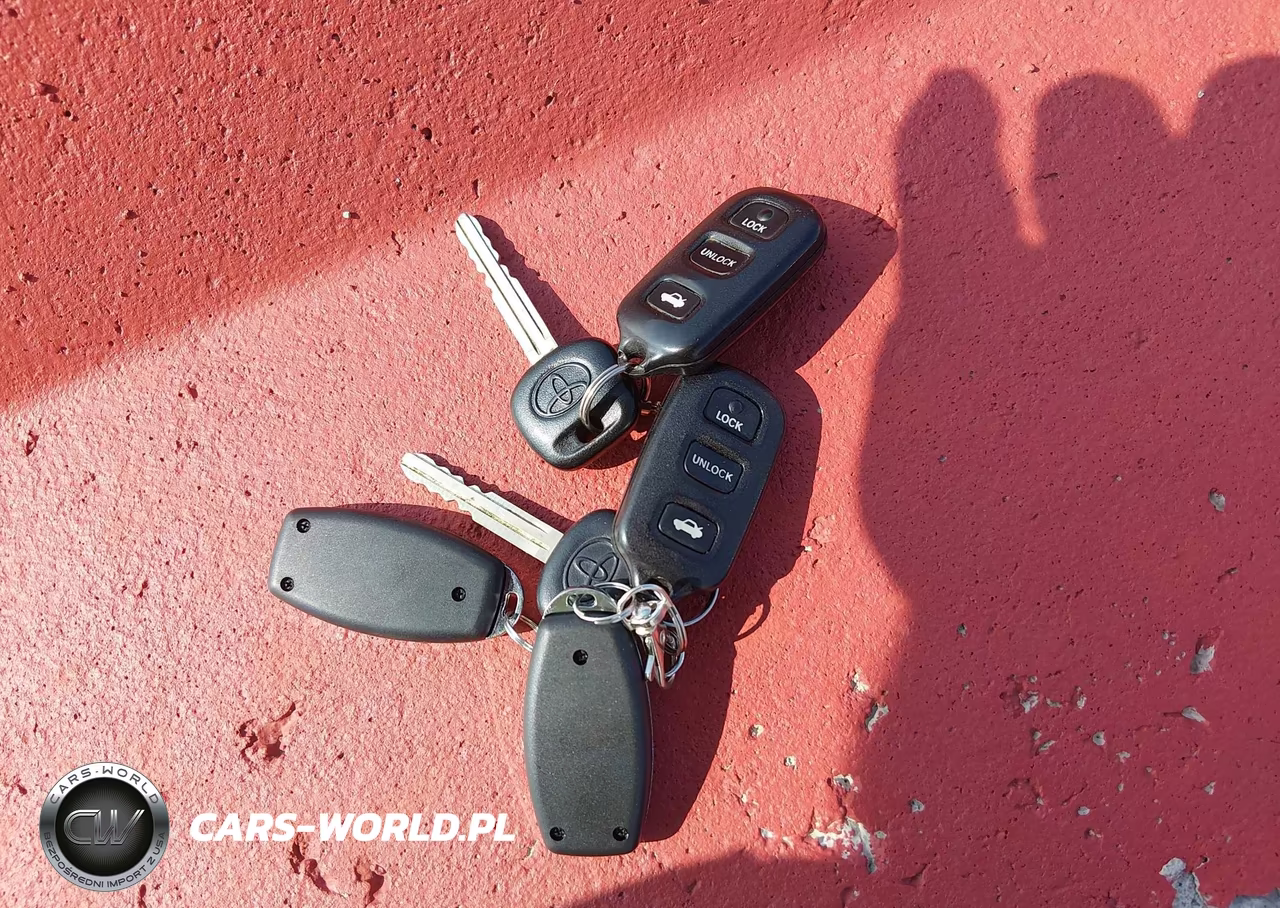 2000 Toyota Avalon Xls VIN:4T1BF28B6YU068733 - 11