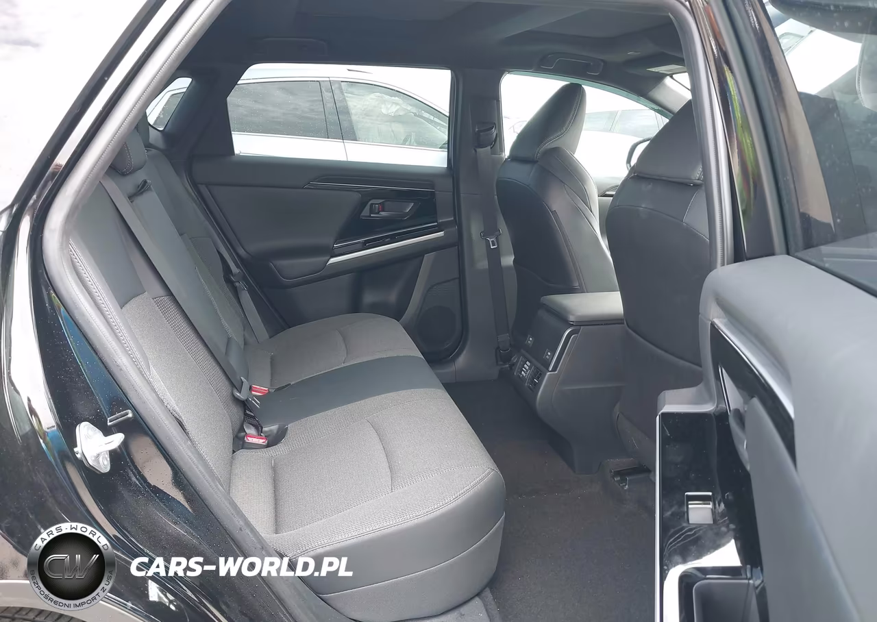 2025 Toyota Bz4X Xle VIN:JTMAAAAA8SA073001 - 8