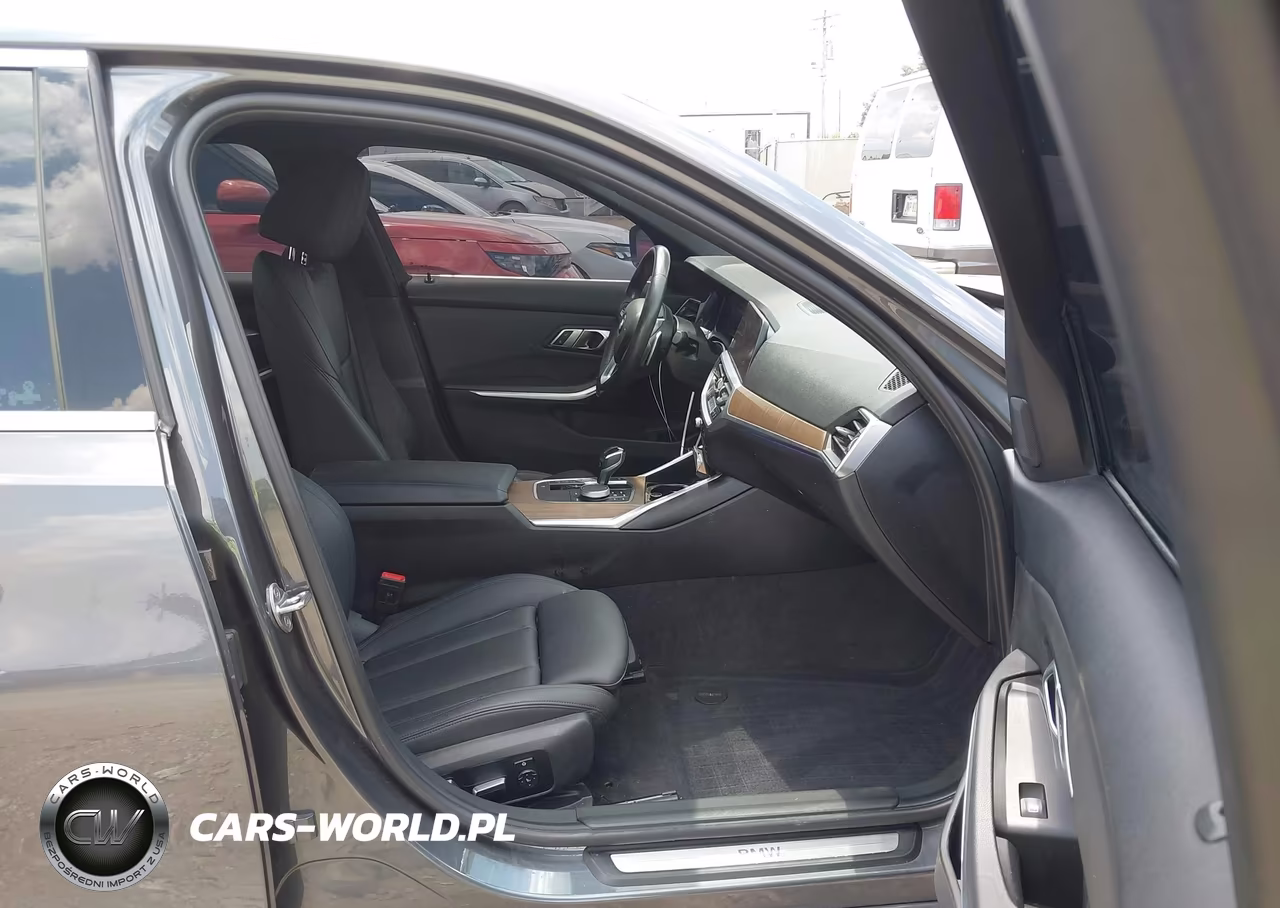 2019 BMW 330I xDrive VIN:WBA5R7C5XKFH05724 - 5
