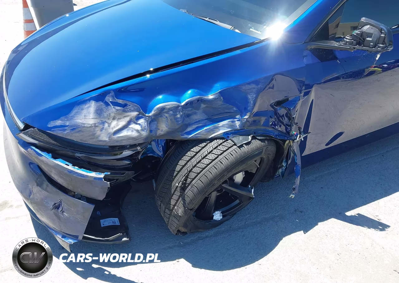 2026 Tesla Model Y Premium Rear-Wheel Drive-Rear-Wheel Drive VIN:7SAYGDED0TF609275 - 6