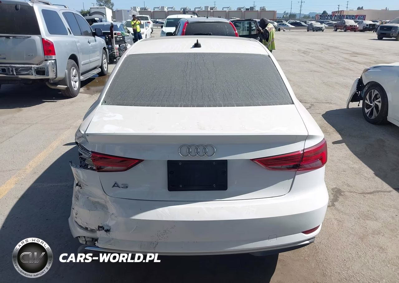 2019 Audi A3 40 Premium-40 Titanium Premium VIN:WAUAUGFF5K1014614 - 16