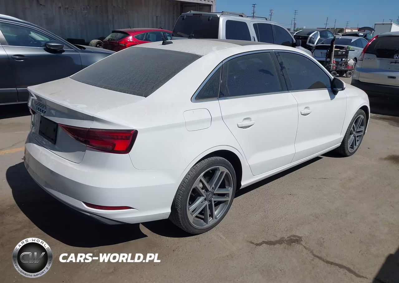 2019 Audi A3 40 Premium-40 Titanium Premium VIN:WAUAUGFF5K1014614 - 4