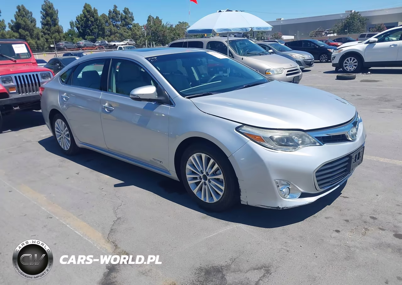 2013 Toyota Avalon Hybrid Limited