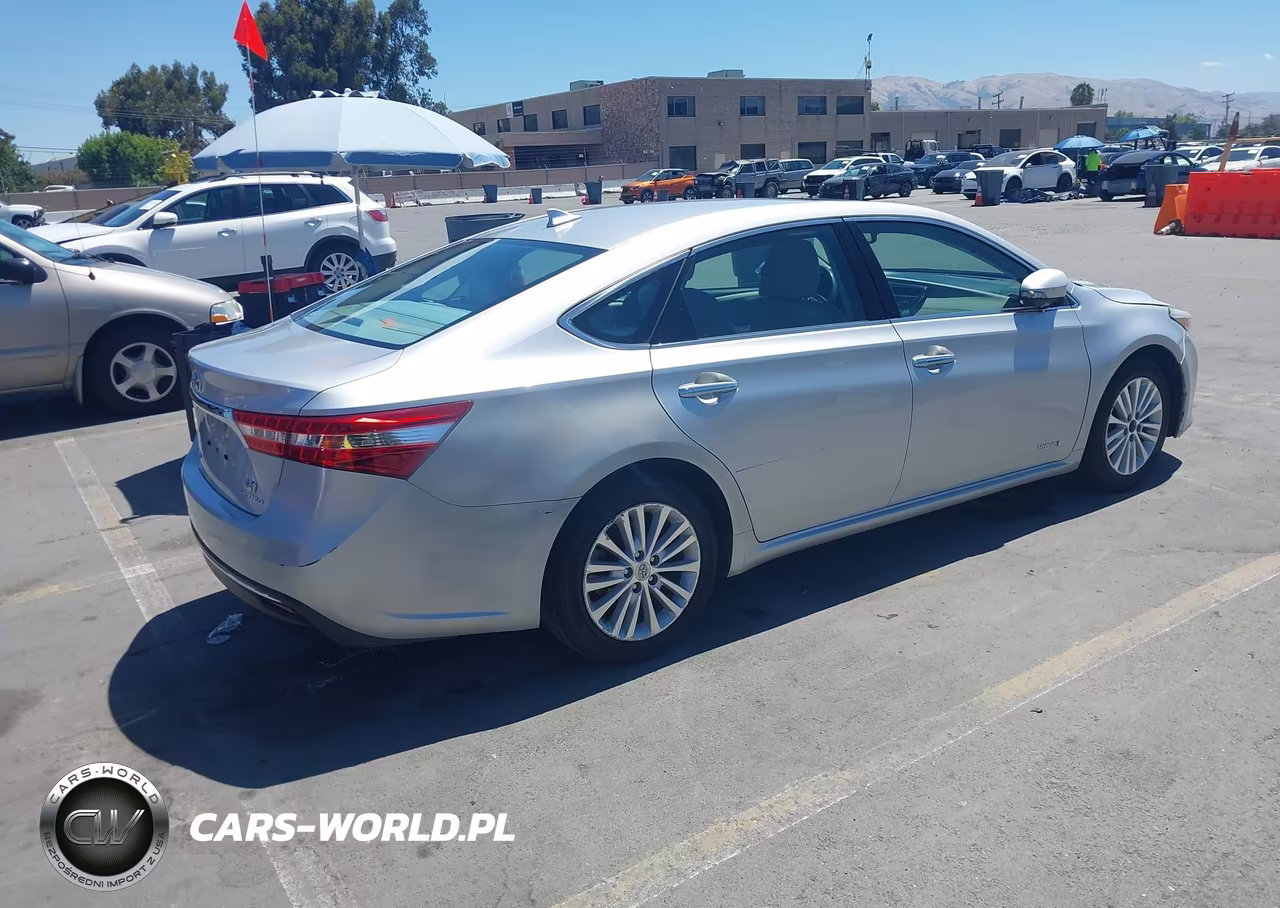 2013 Toyota Avalon Hybrid Limited VIN:4T1BD1EB3DU008388 - 4