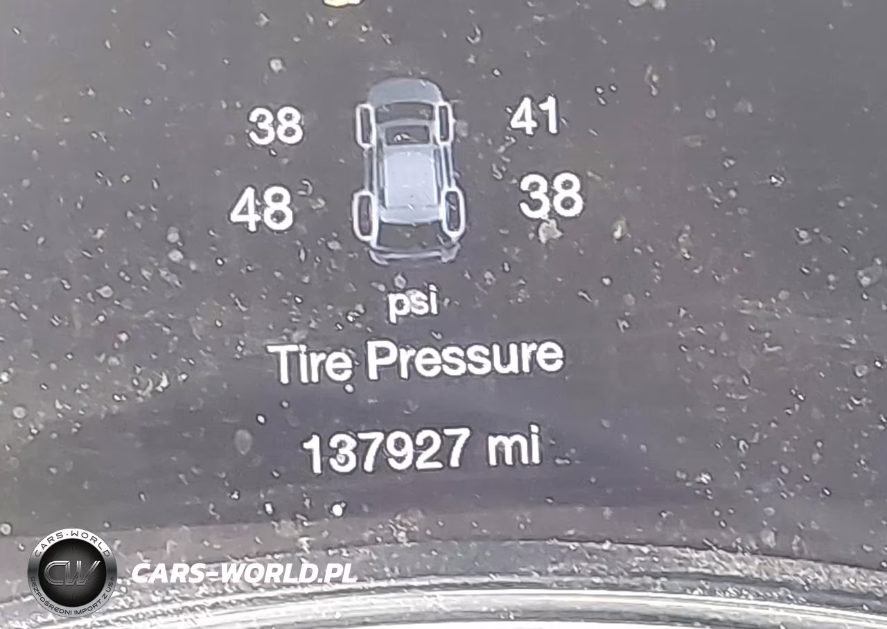 2018 Jeep Grand Cherokee Laredo E 4X4 VIN:1C4RJFAG2JC236832 - 15
