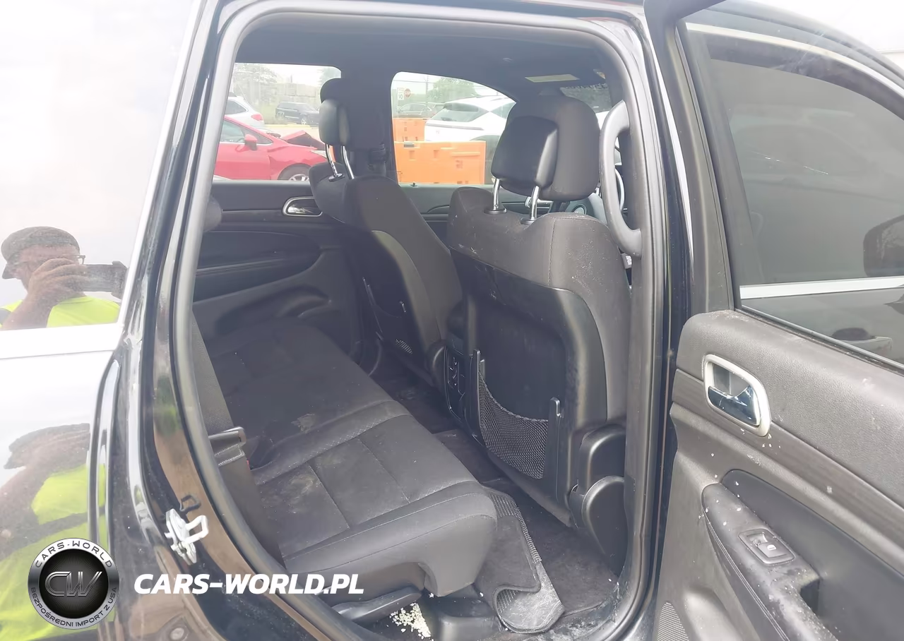 2018 Jeep Grand Cherokee Laredo E 4X4 VIN:1C4RJFAG2JC236832 - 8