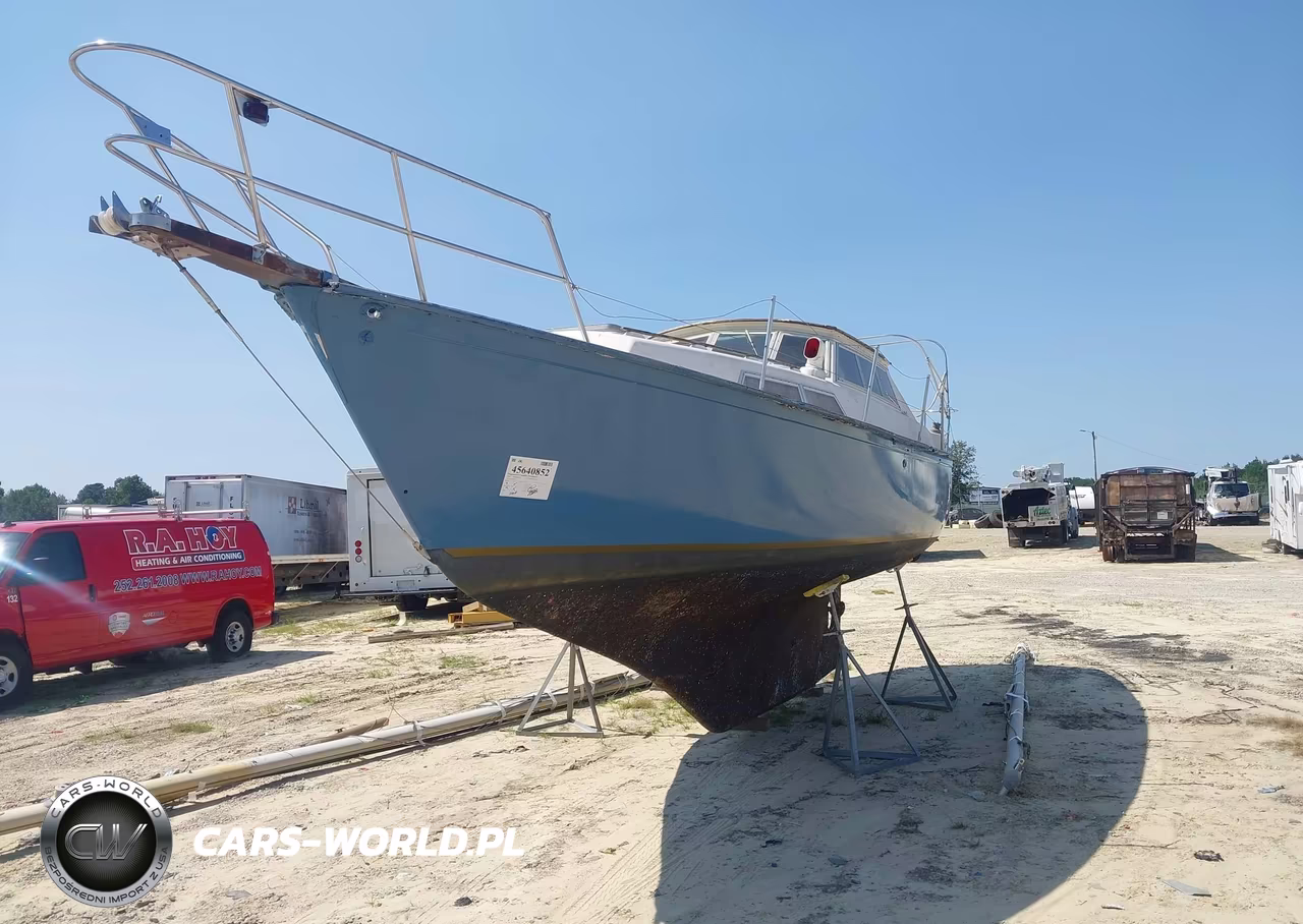 1976 Beneteau Evasion 32' Sailboat VIN:BEY002220876 - 2
