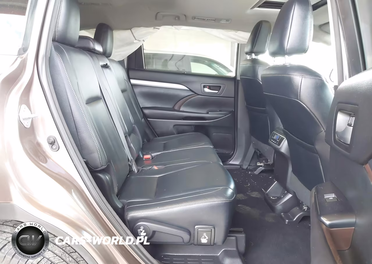 2017 Toyota Highlander Xle VIN:5TDJZRFH0HS374600 - 8
