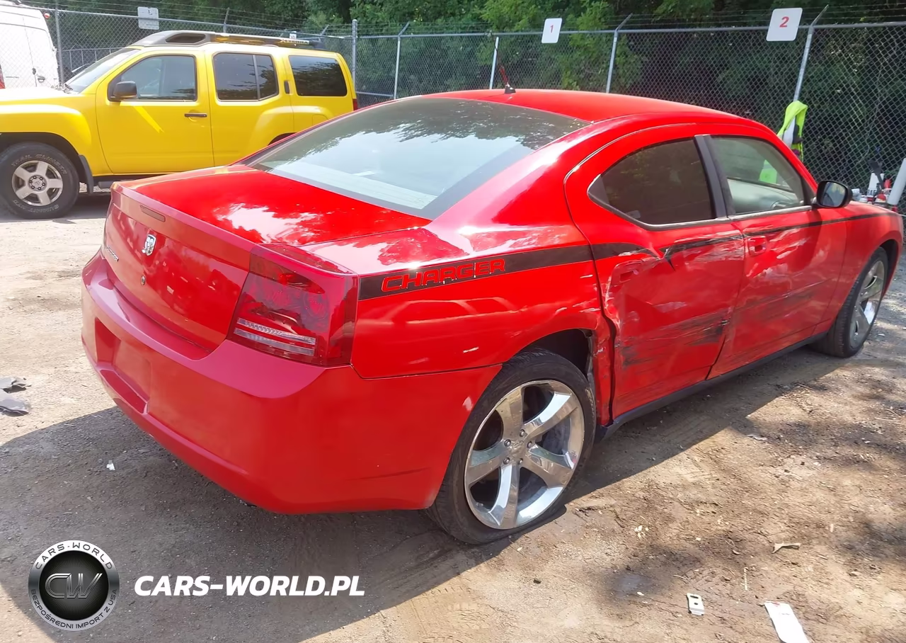 2008 Dodge Charger VIN:2B3KA43R18H185191 - 4