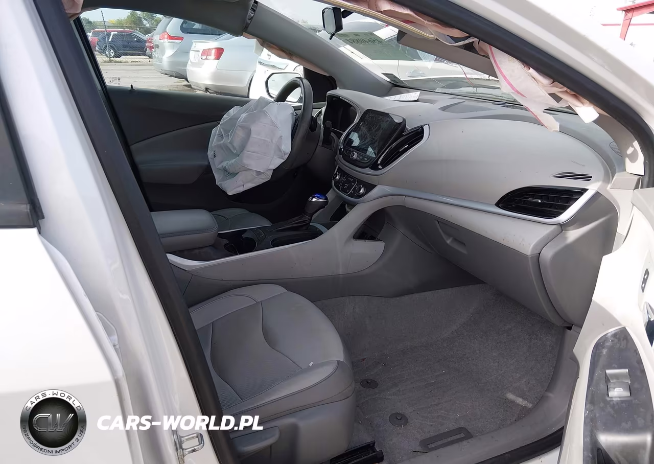 2018 Chevrolet Volt Lt VIN:1G1RA6S50JU156476 - 5