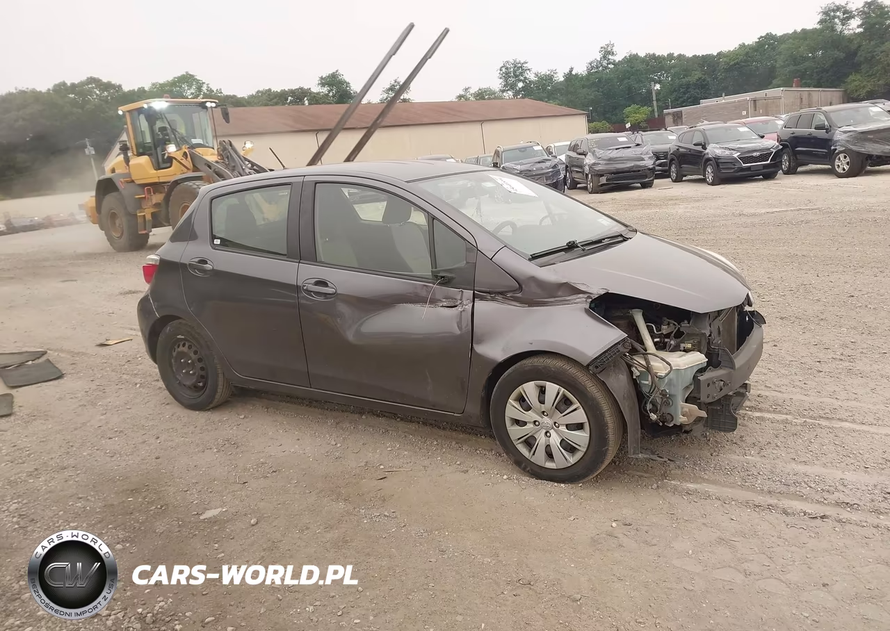 2013 Toyota Yaris Le