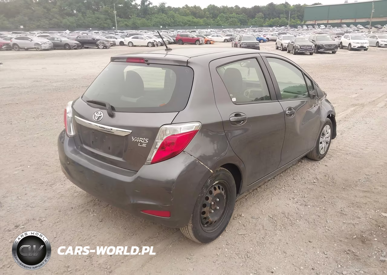 2013 Toyota Yaris Le VIN:JTDKTUD39DD561856 - 4