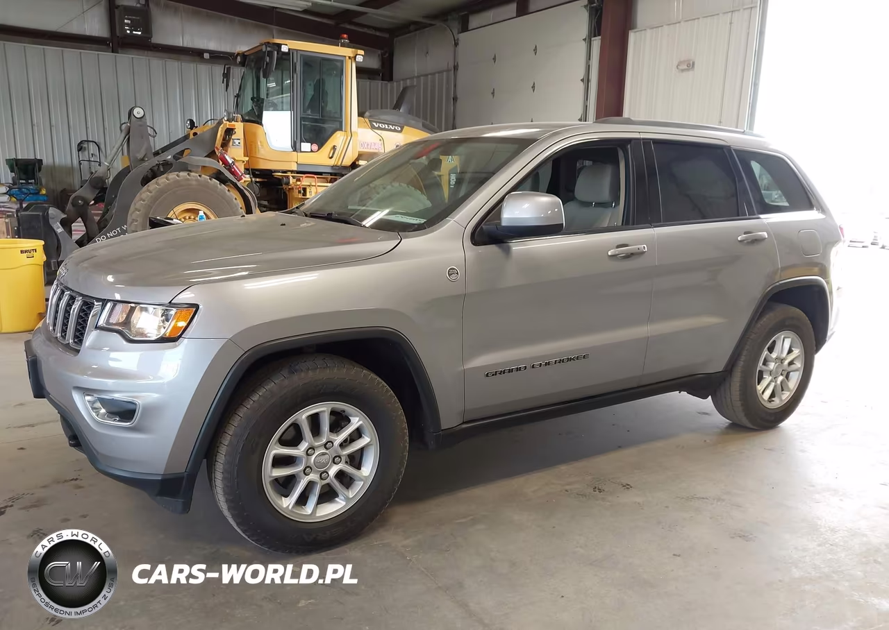 2018 Jeep Grand Cherokee Laredo E 4X4 VIN:1C4RJFAG2JC398752 - 6