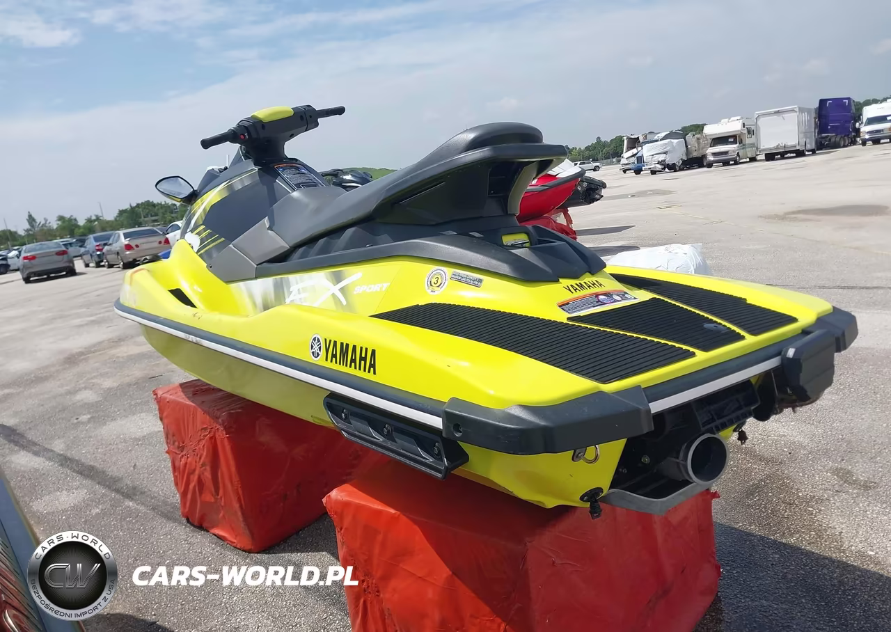 2023 Yamaha Waverunner VIN:YAMA2288G323 - 3