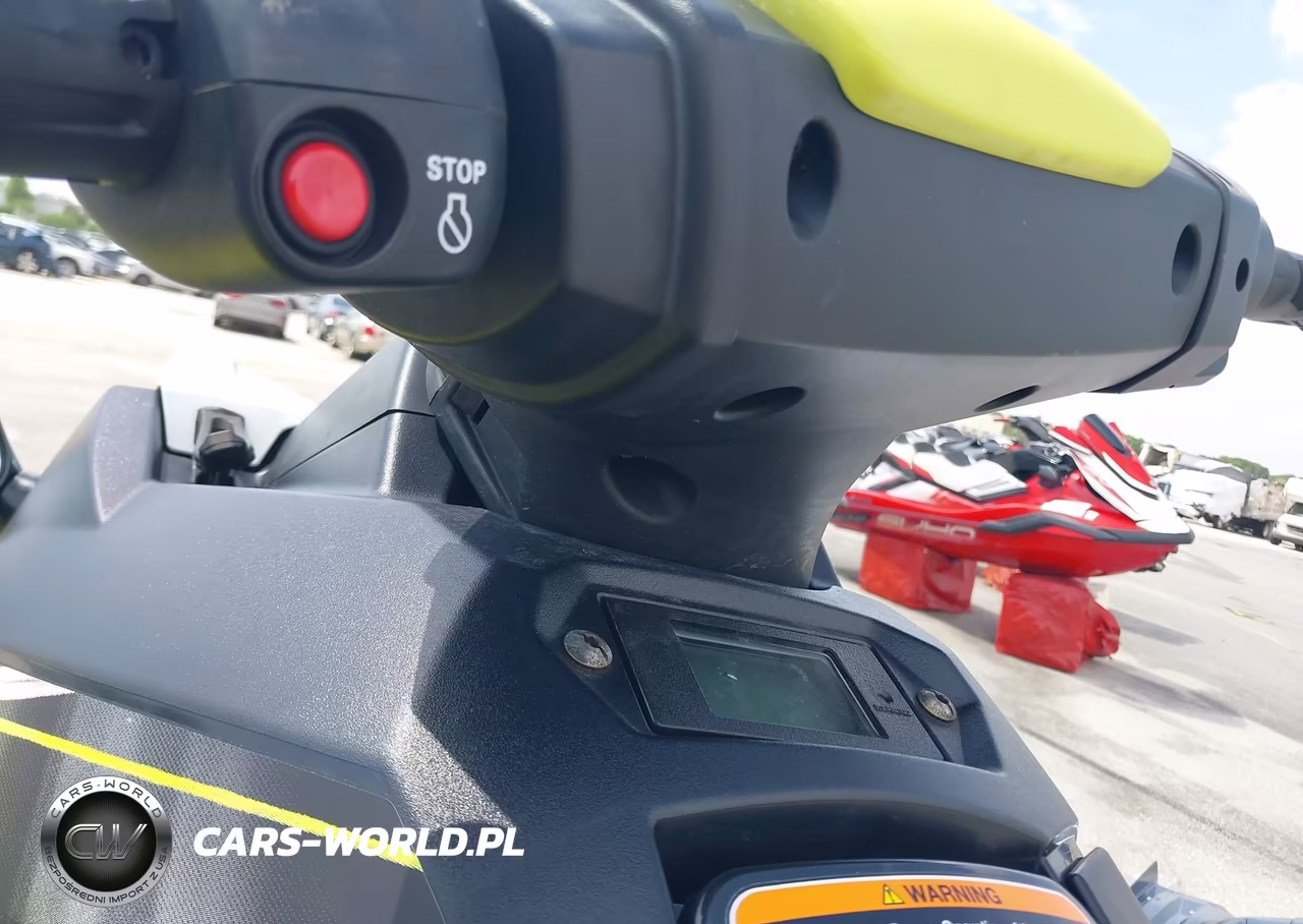 2023 Yamaha Waverunner VIN:YAMA2288G323 - 7