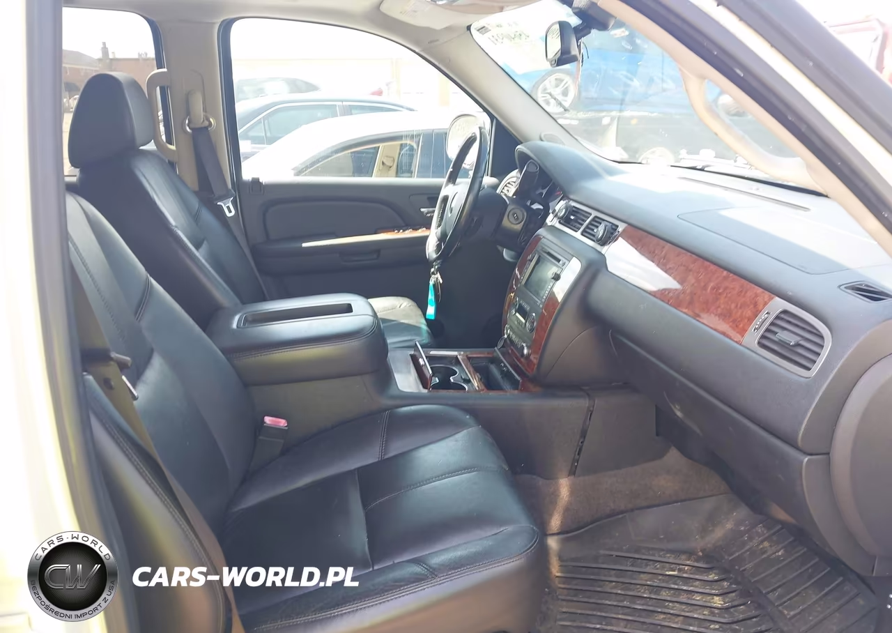 2008 Chevrolet Suburban 1500 Ltz VIN:1GNFK16338R240816 - 5