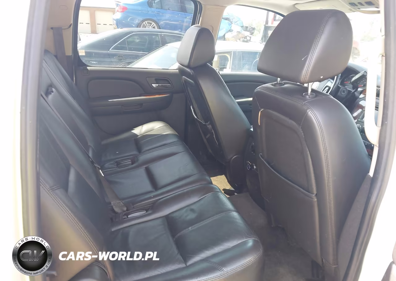 2008 Chevrolet Suburban 1500 Ltz VIN:1GNFK16338R240816 - 8