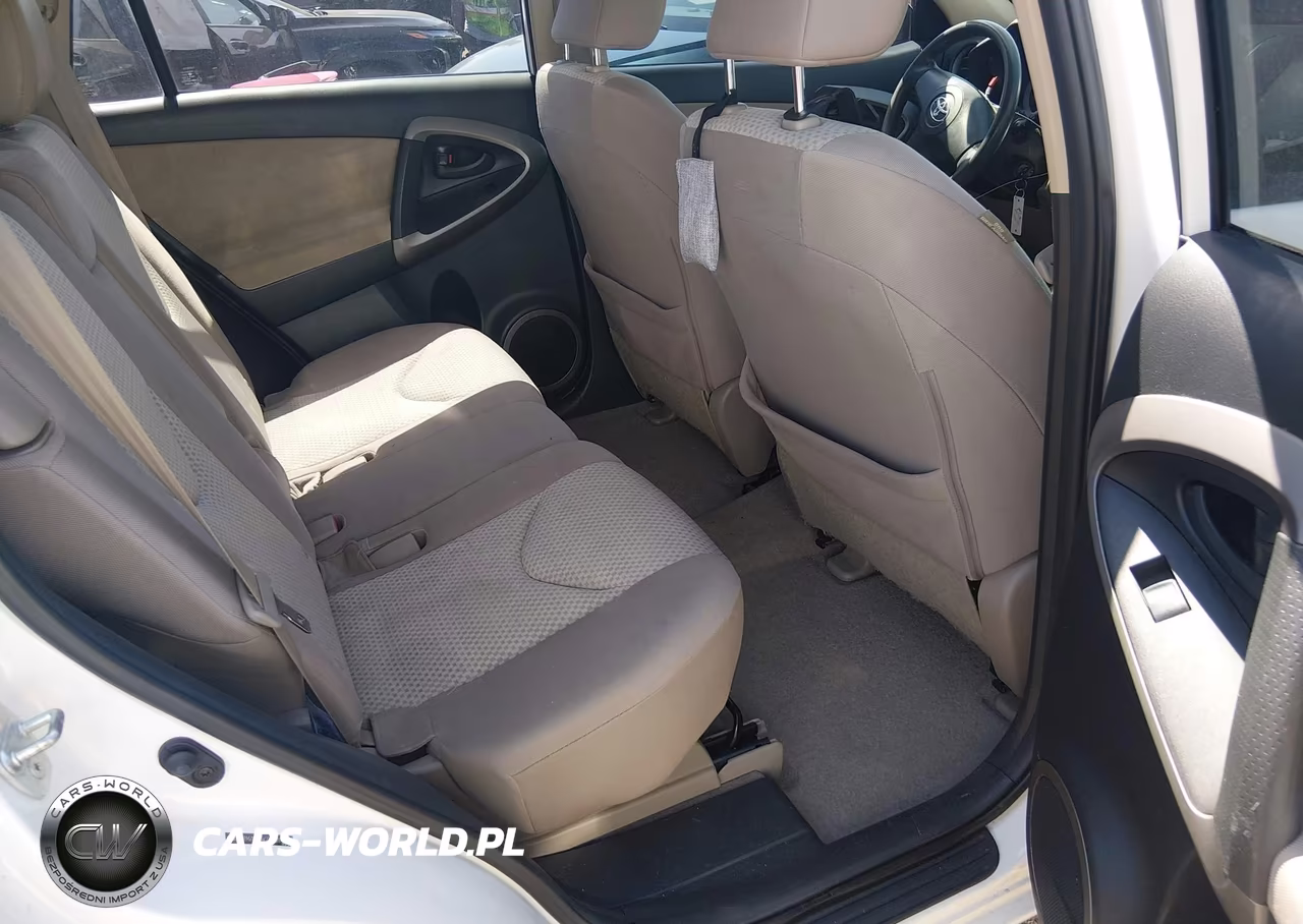 2006 Toyota Rav4 VIN:JTMZD33V765014302 - 8