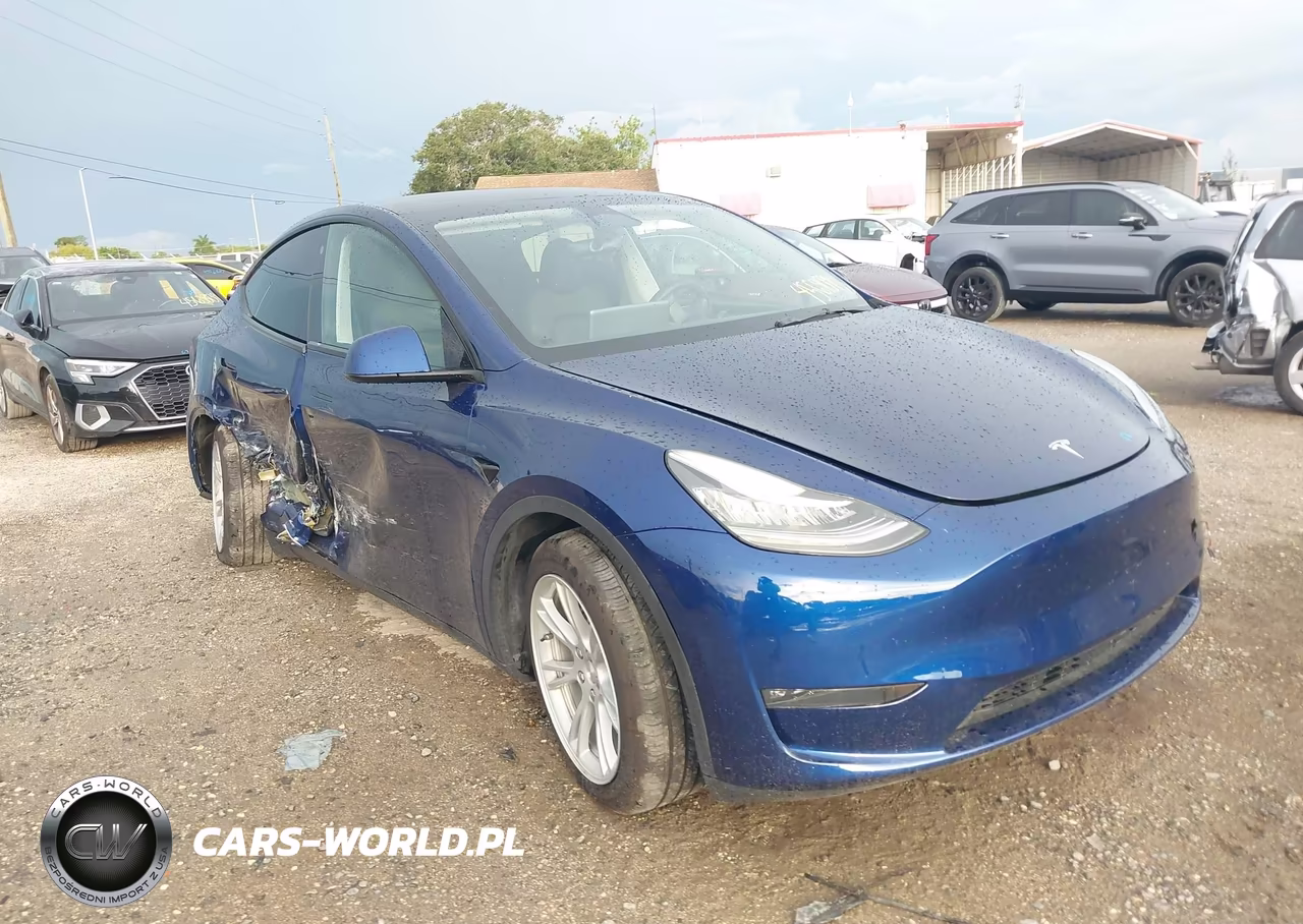2023 Tesla Model Y Awd-Long Range Dual Motor All-Wheel Drive – zdjęcie 1 z 15