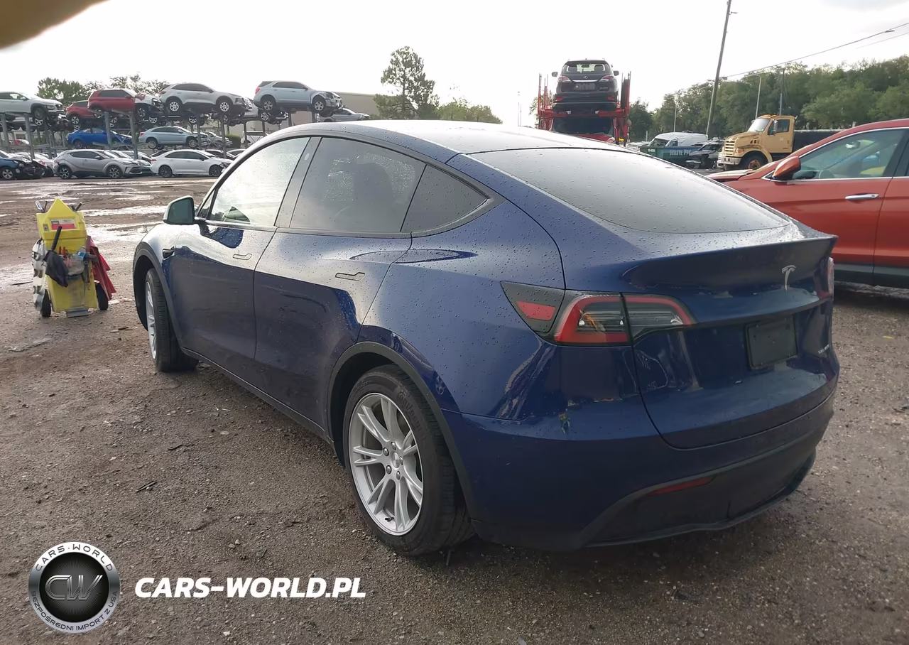 2023 Tesla Model Y Awd-Long Range Dual Motor All-Wheel Drive VIN:7SAYGDEE0PA060317 - 3