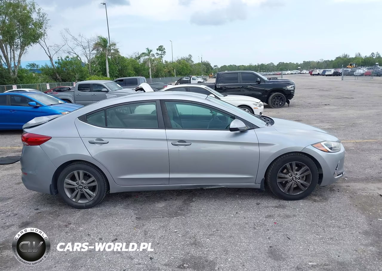 2017 Hyundai Elantra Se VIN:5NPD84LFXHH098809 - 13