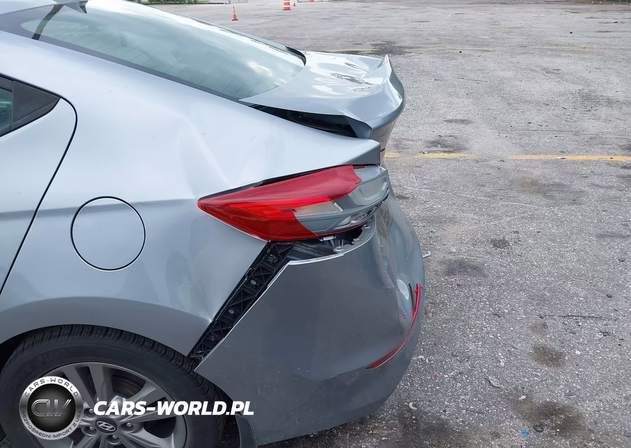2017 Hyundai Elantra Se VIN:5NPD84LFXHH098809 - 6