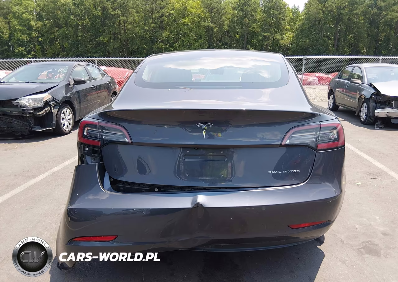 2018 Tesla Model 3 Long Range-Performance VIN:5YJ3E1EB2JF119427 - 16