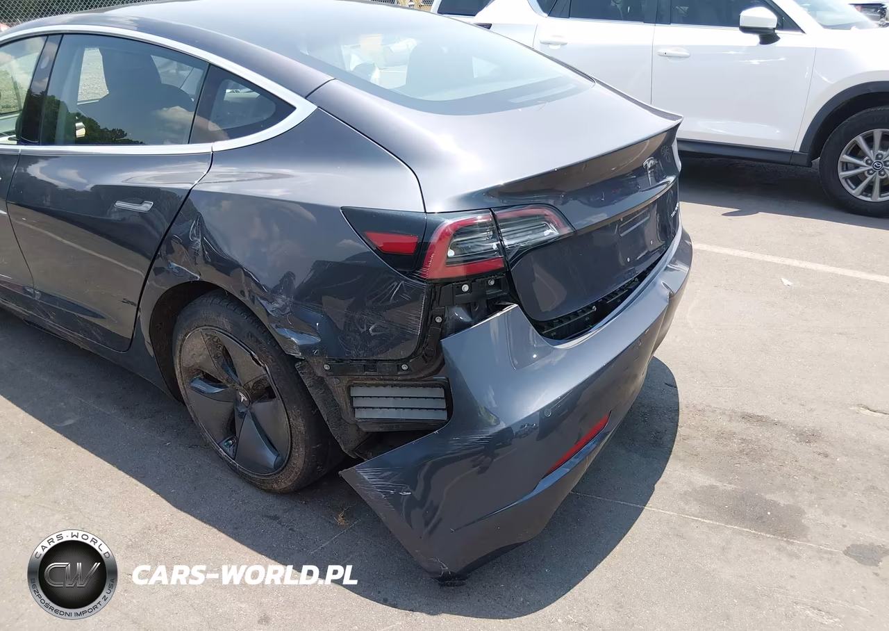 2018 Tesla Model 3 Long Range-Performance VIN:5YJ3E1EB2JF119427 - 19