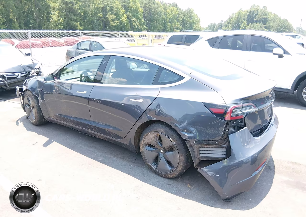 2018 Tesla Model 3 Long Range-Performance VIN:5YJ3E1EB2JF119427 - 3