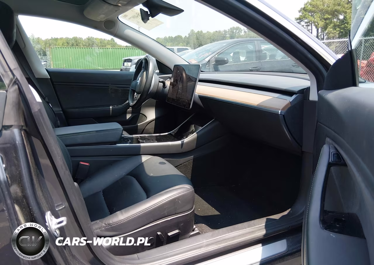 2018 Tesla Model 3 Long Range-Performance VIN:5YJ3E1EB2JF119427 - 5