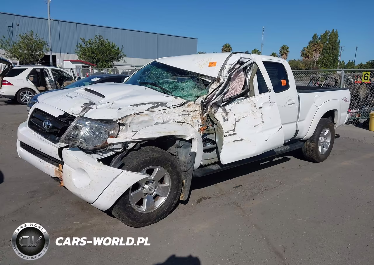 2011 Toyota Tacoma Prerunner V6 VIN:3TMKU4HN3BM028220 - 2