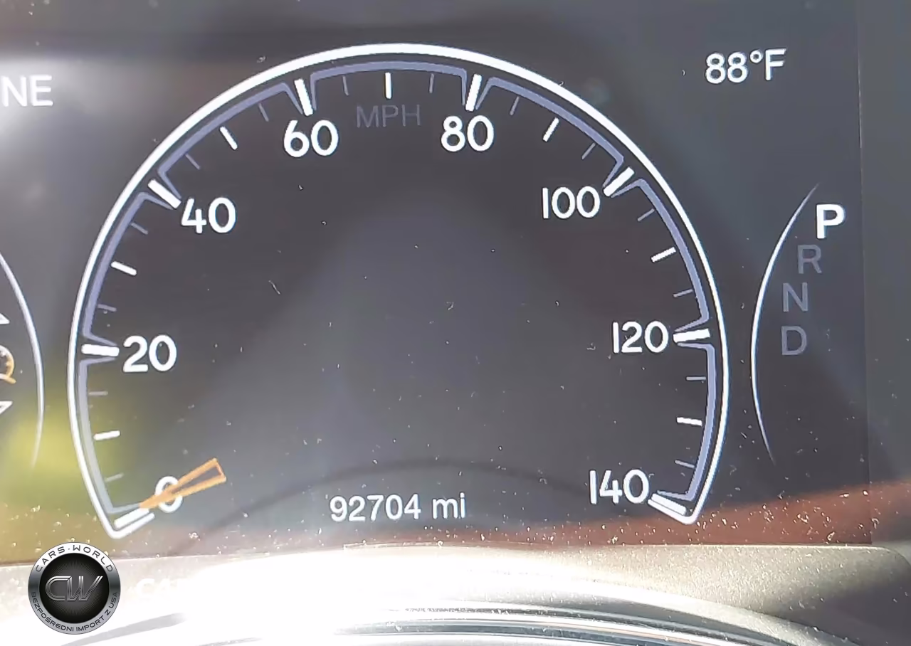 2019 Jeep Grand Cherokee Laredo E 4X4 VIN:1C4RJFAGXKC837004 - 16