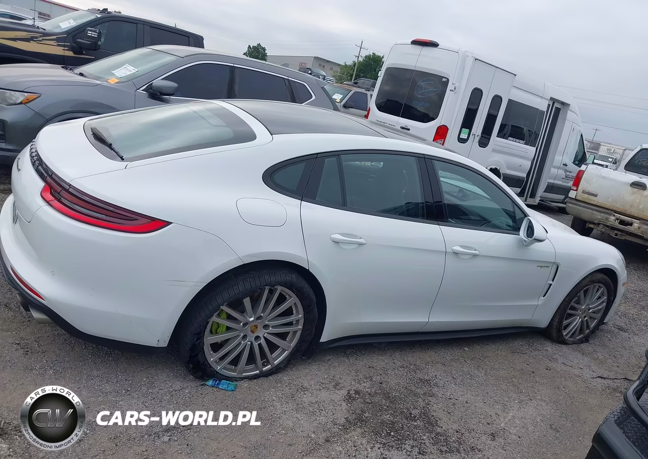 2019 Porsche Panamera E-Hybrid 4 VIN:WP0AE2A75KL123369 - 13